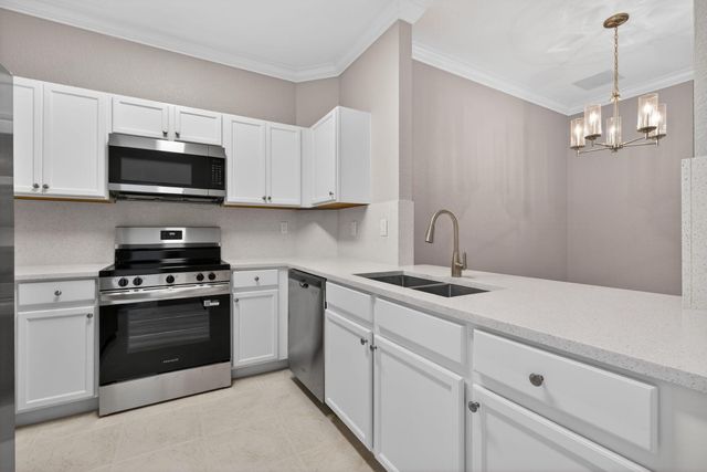 160 Village Boulevard I, Tequesta, FL 33469