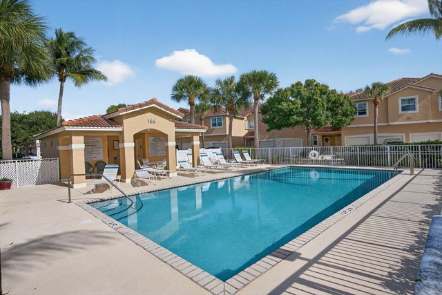 160 Village Boulevard I, Tequesta, FL 33469