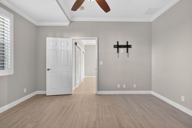 160 Village Boulevard I, Tequesta, FL 33469