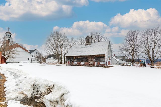 412 Dartmouth College Highway, Haverhill, NH 03765