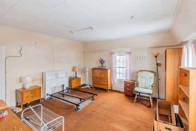 412 Dartmouth College Highway, Haverhill, NH 03765