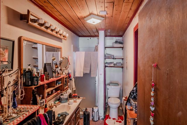 412 Dartmouth College Highway, Haverhill, NH 03765