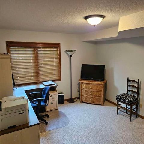 594 Tournament Circle 49, Norton Shores City, MI 49444