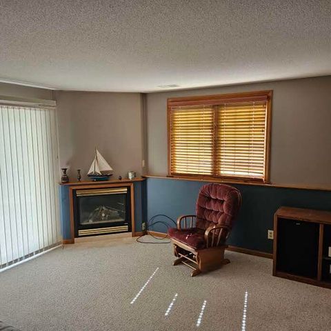 594 Tournament Circle 49, Norton Shores City, MI 49444