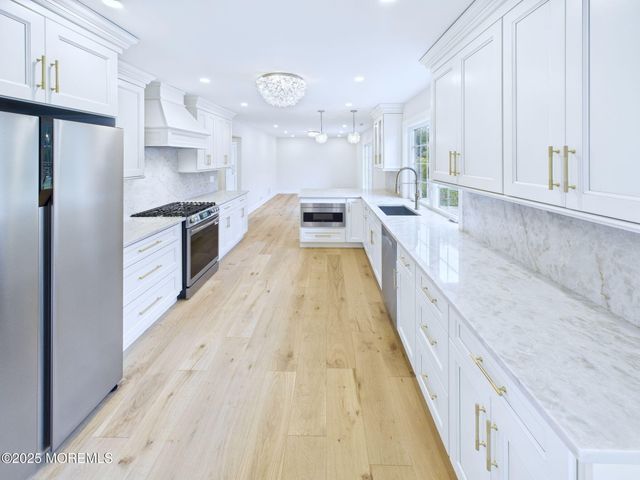 28 Patten Lane, Long Branch, NJ 07740