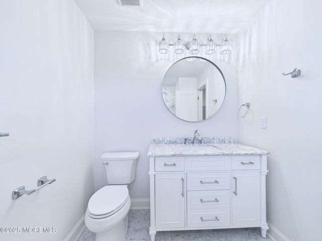 28 Patten Lane, Long Branch, NJ 07740