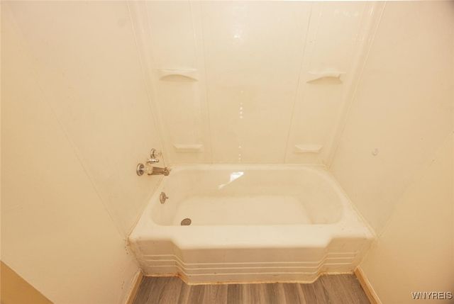 353 38th Street, Niagara Falls, NY 14303