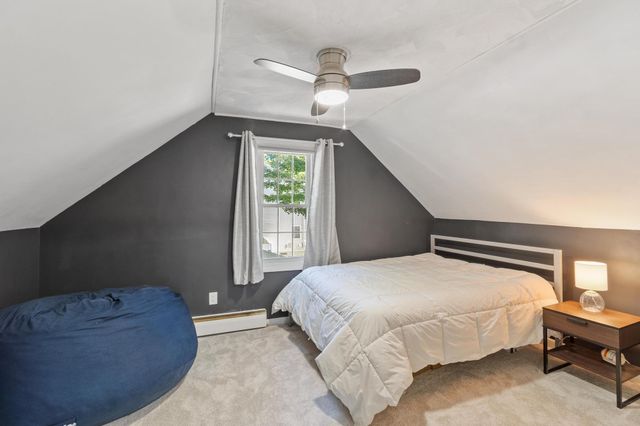 122 Westwood Drive, Nashua, NH 03062