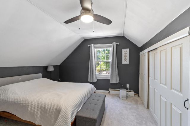 122 Westwood Drive, Nashua, NH 03062