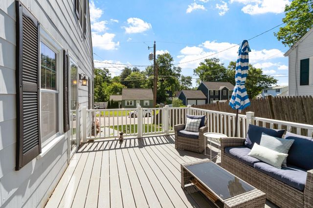 122 Westwood Drive, Nashua, NH 03062