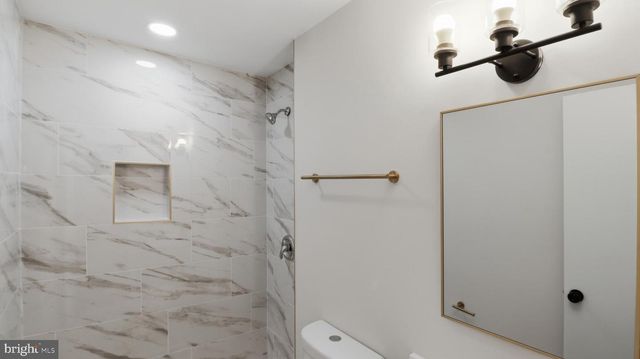 14829 EMBERDALE DR, Woodbridge, VA 22193