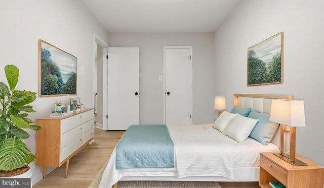 14829 EMBERDALE DR, Woodbridge, VA 22193