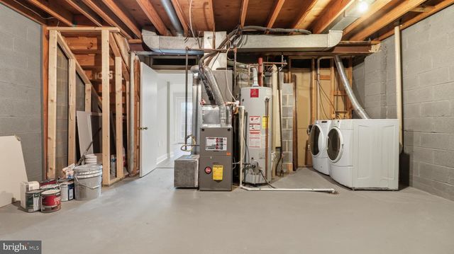 14829 EMBERDALE DR, Woodbridge, VA 22193