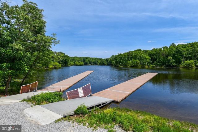 14829 EMBERDALE DR, Woodbridge, VA 22193