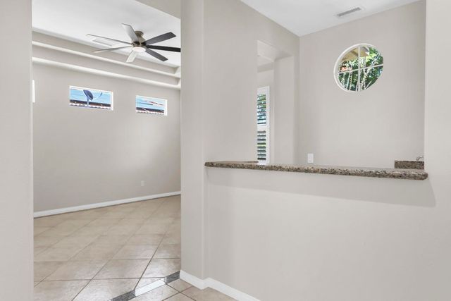 112 Tesori Drive, Palm Desert, CA 92211