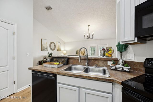 145 FORT MILTON Drive, Jacksonville, FL 32220