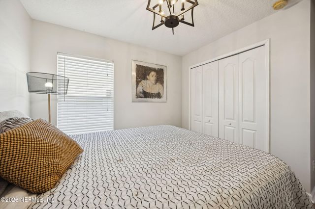 145 FORT MILTON Drive, Jacksonville, FL 32220