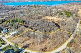 Lt1A LALUMIERE ROAD #1B South, Oconomowoc, WI 53066