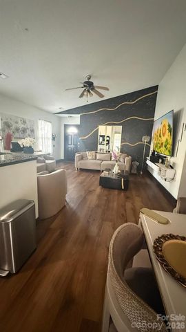 12151 Stewarts Crossing Drive, Charlotte, NC 28215