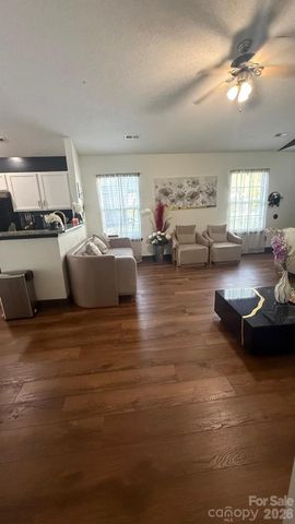 12151 Stewarts Crossing Drive, Charlotte, NC 28215