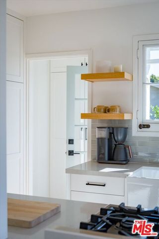 1322 E Cota Street, Santa Barbara, CA 93103