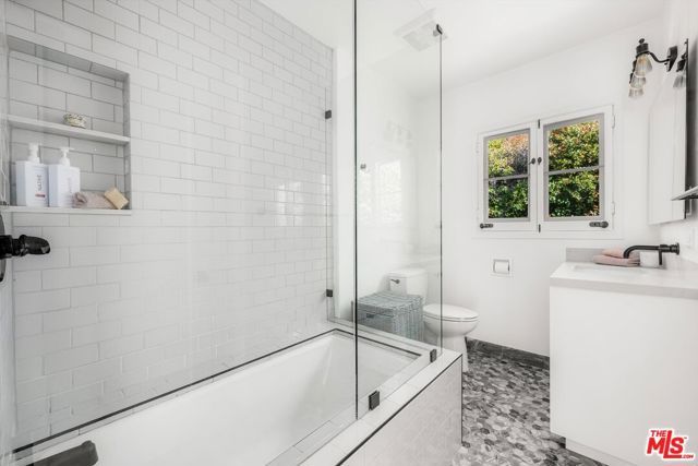 1322 E Cota Street, Santa Barbara, CA 93103