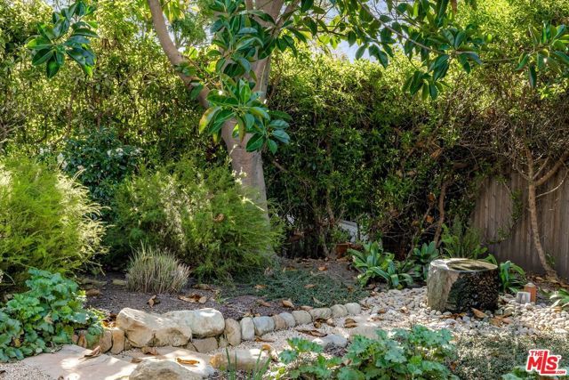 1322 E Cota Street, Santa Barbara, CA 93103