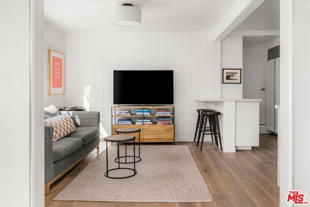 1322 E Cota Street, Santa Barbara, CA 93103