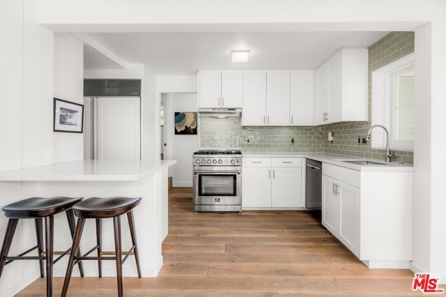 1322 E Cota Street, Santa Barbara, CA 93103