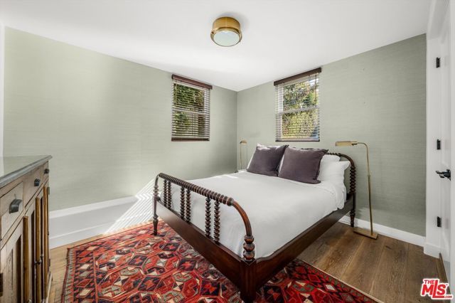 1322 E Cota Street, Santa Barbara, CA 93103