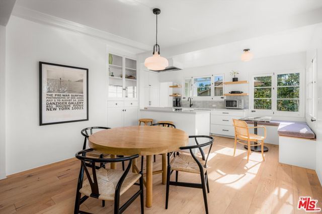 1322 E Cota Street, Santa Barbara, CA 93103