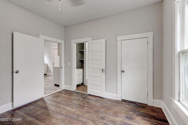 220 N Jackson Avenue, Joplin, MO 64801