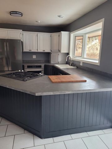 1619 Kimberly Drive, Klamath Falls, OR 97603