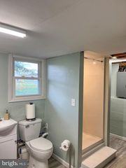 36 DEYSHER RD, Fleetwood, PA 19522