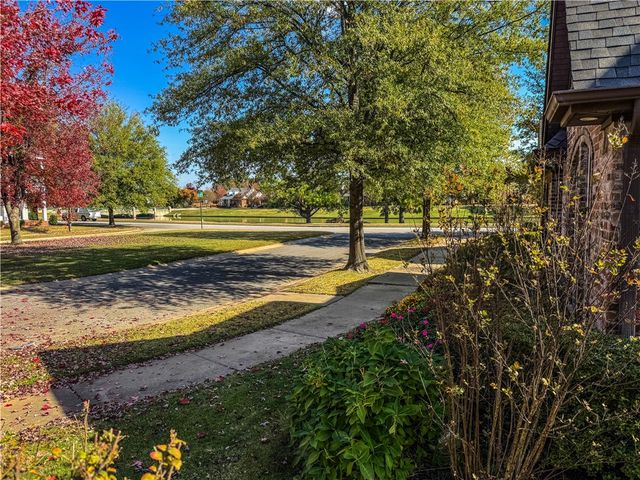 7159 Floy Court, Springdale, AR 72762