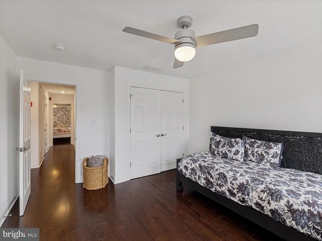 16759 RIVER VIEW CIR, Bristol, PA 19007