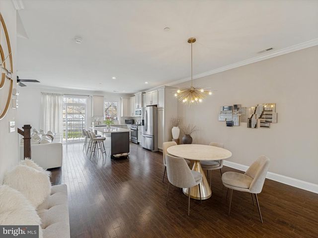 16759 RIVER VIEW CIR, Bristol, PA 19007