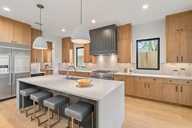 7311 Jalna Street, Houston, TX 77055