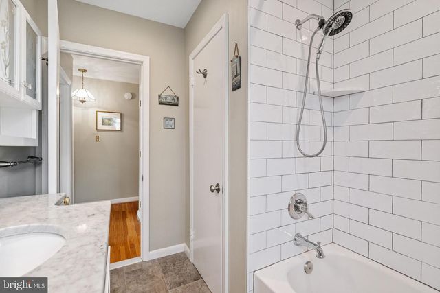 137 WATERLOO AVE, Berwyn, PA 19312