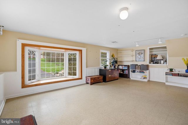 137 WATERLOO AVE, Berwyn, PA 19312