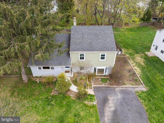 137 WATERLOO AVE, Berwyn, PA 19312