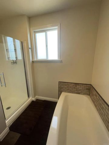 270 H Street B, Chula Vista, CA 91910