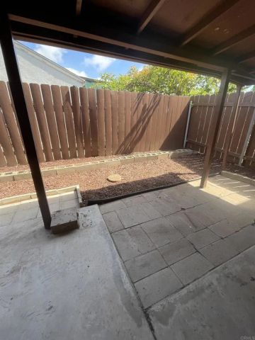 270 H Street B, Chula Vista, CA 91910
