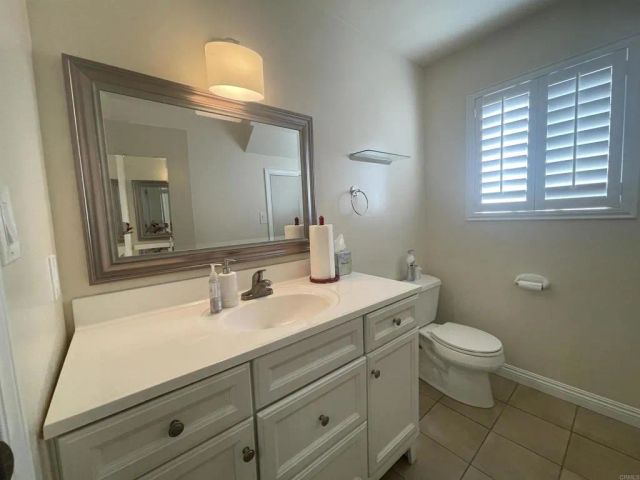 270 H Street B, Chula Vista, CA 91910