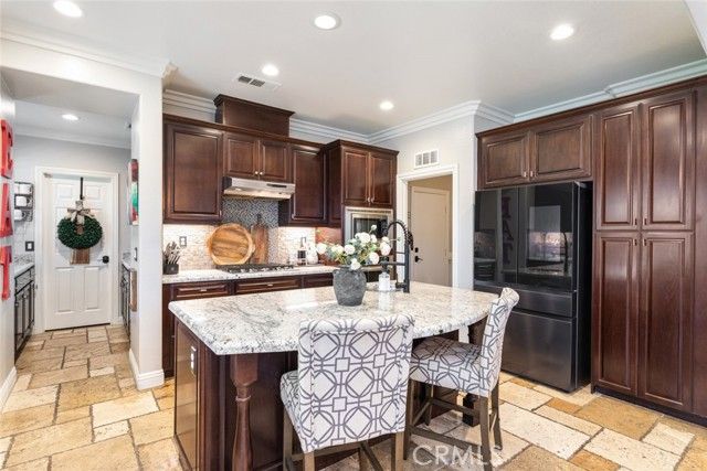 2918 Verdino Circle, Corona, CA 92883