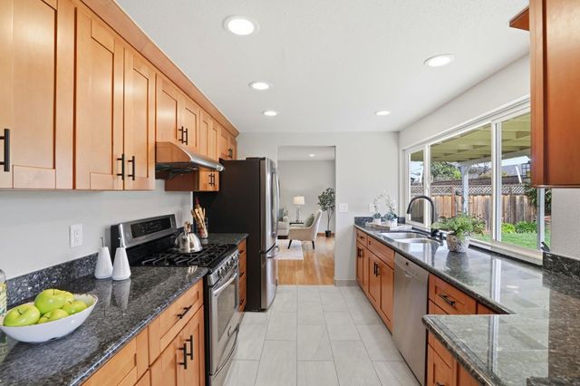 6448 Menlo Drive, San Jose, CA 95120