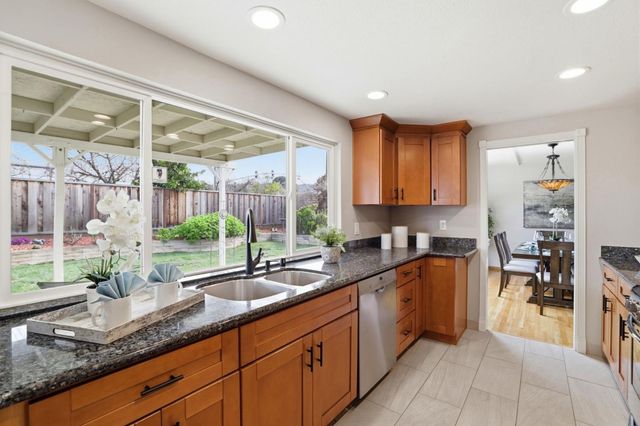 6448 Menlo Drive, San Jose, CA 95120