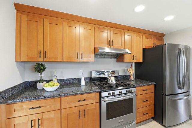 6448 Menlo Drive, San Jose, CA 95120