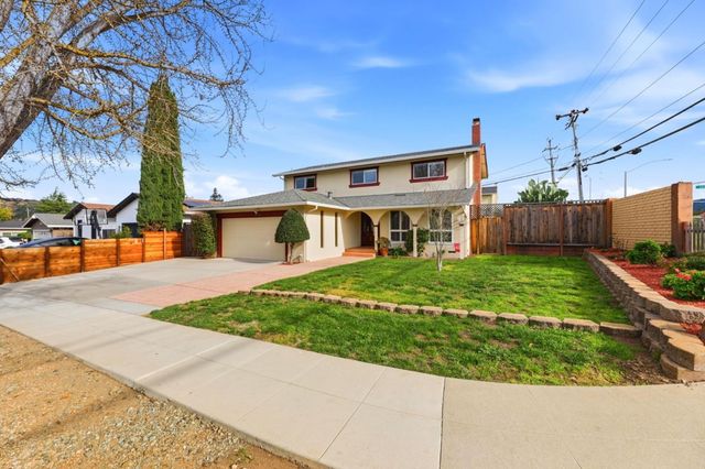 6448 Menlo Drive, San Jose, CA 95120