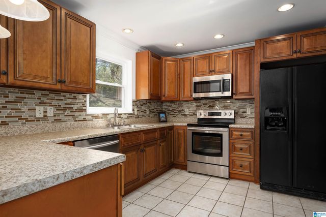 5817 7TH AVENUE S, Birmingham, AL 35212